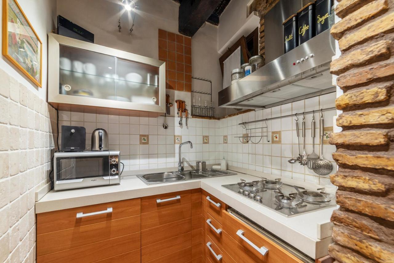 Heart Of Trastevere Studio Flat Rome Exterior photo