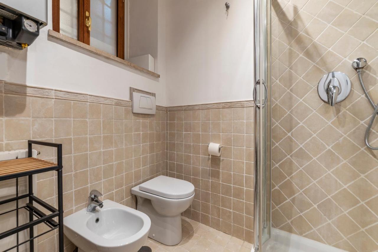 Heart Of Trastevere Studio Flat Rome Exterior photo
